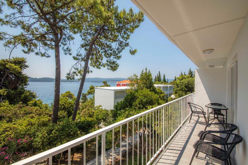 מלון אורביץ Aminess Casa Bellevue מראה חיצוני תמונה
